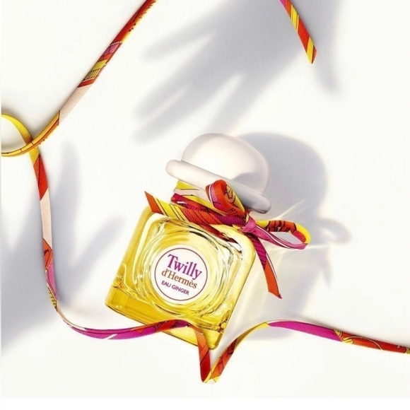 Twilly D'Hermes Eau Ginger Eau De Parfum Mini 7.5ml/0.25fl.oz. Splash Da… - Picture 1 of 5